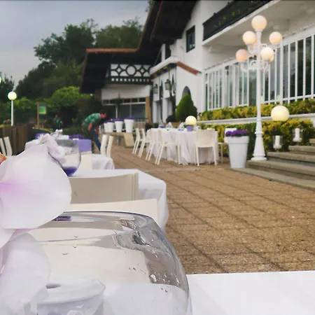 מלון Gudamendi 4*