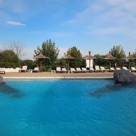 Hotell Gudamendi 4*