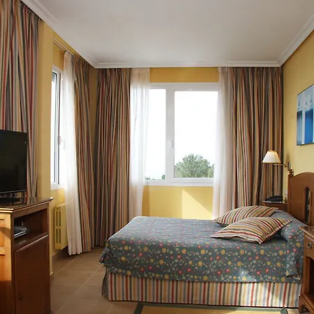 Отель Gudamendi 4*