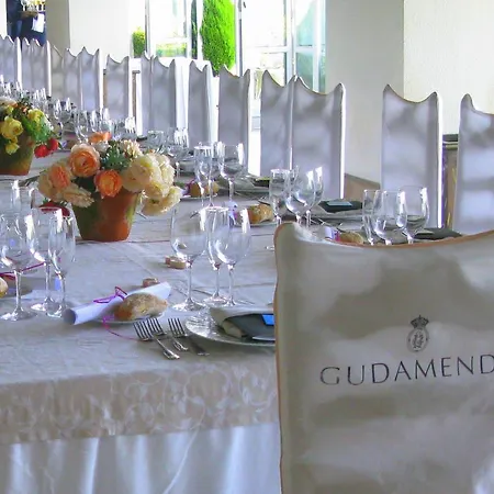 Отель Gudamendi 4*