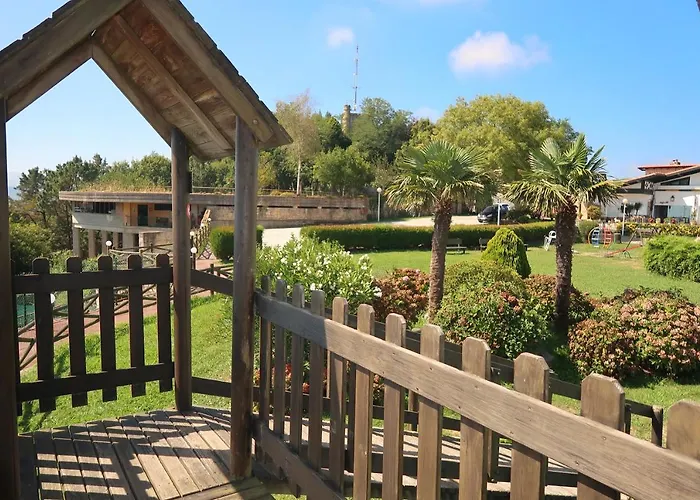 Отель Gudamendi