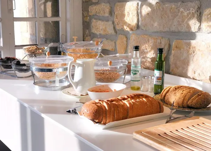 Отель Gudamendi