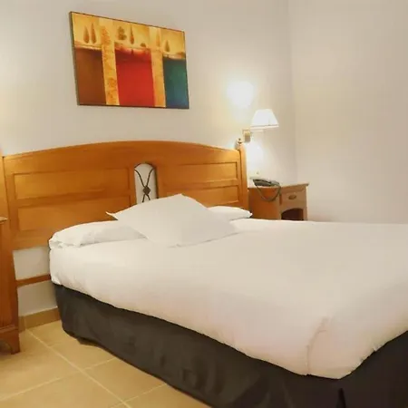 Otel Gudamendi 4*
